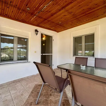 Maestro παραλία Καριανής *