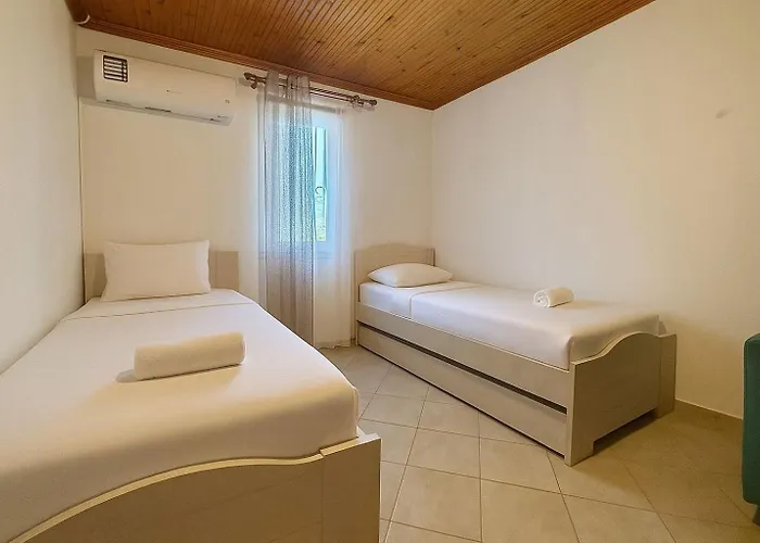 Hébergement de vacances Maestro παραλία καριανής Karianí