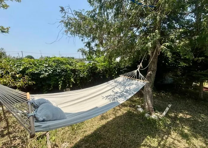 Maestro Παραλία Καριανής Karianí